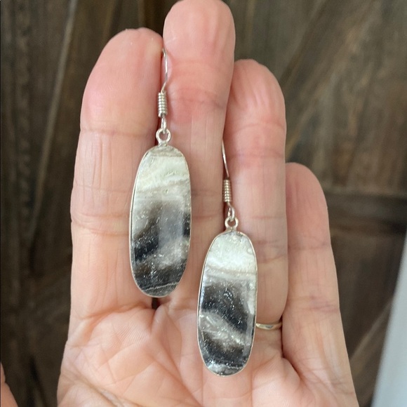 Handmade Gray Striped Calcite & 925 Sterling Silver Oval Earrings - Picture 1 of 3